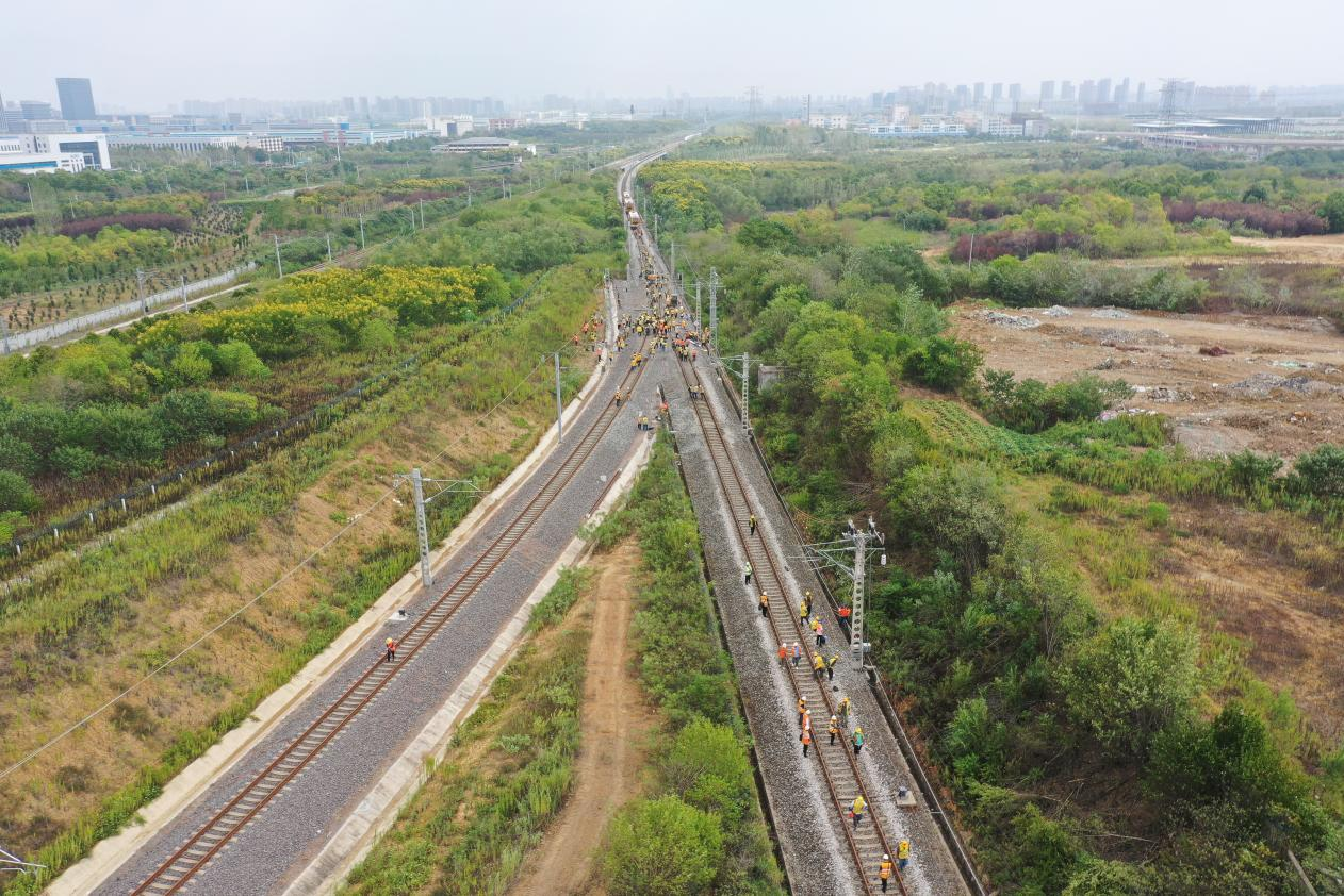 引江濟(jì)淮最復(fù)雜鐵路橋梁改建工程全面完工